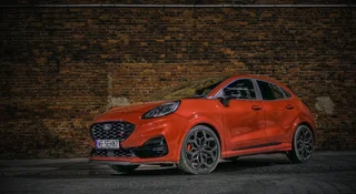 Dziki kot czy domowy sierściuch? Sportowy SUV Forda z logo ST ma litrowy silnik. Test
