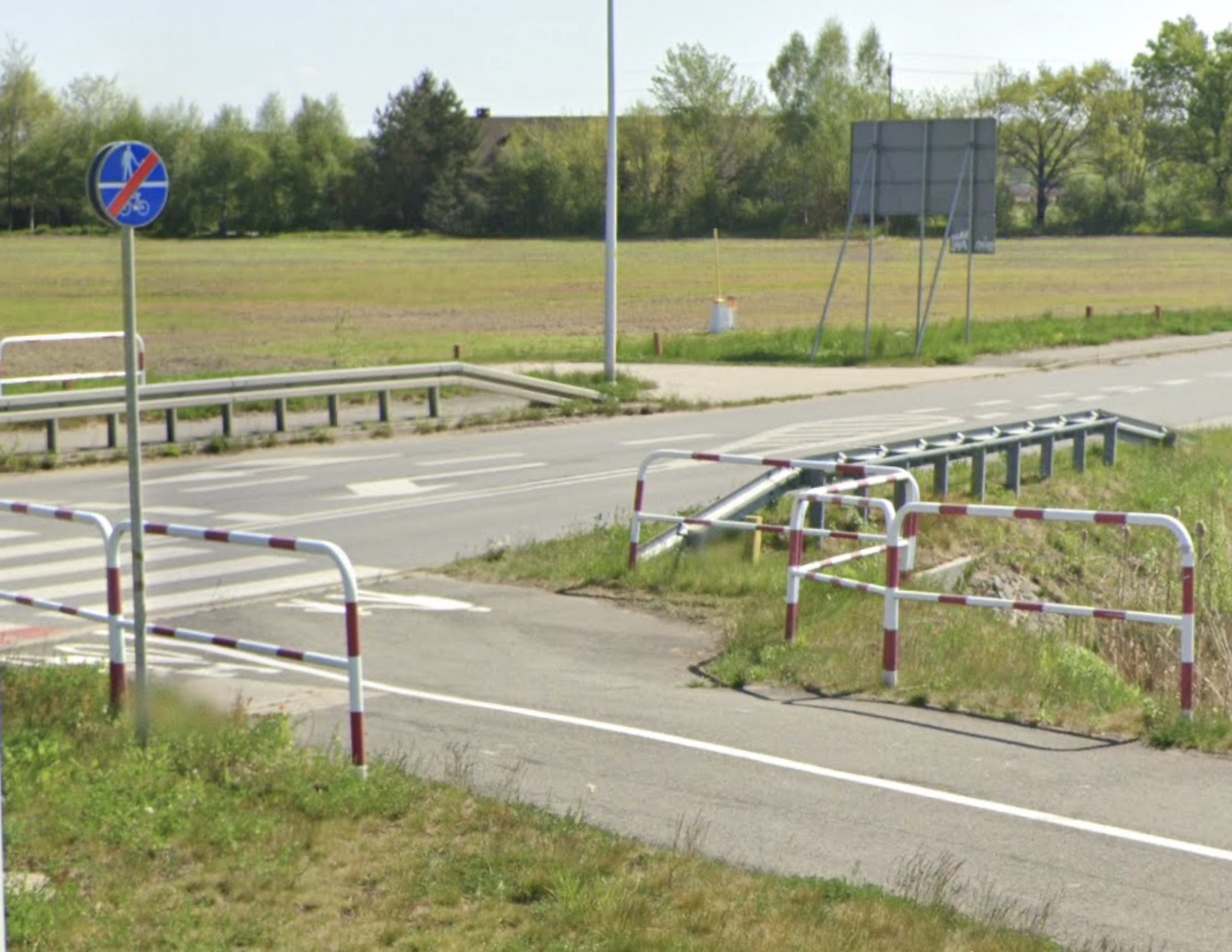 Nie da się w Polsce przepisowo jeździć rowerem. Spróbuj, a oszalejesz