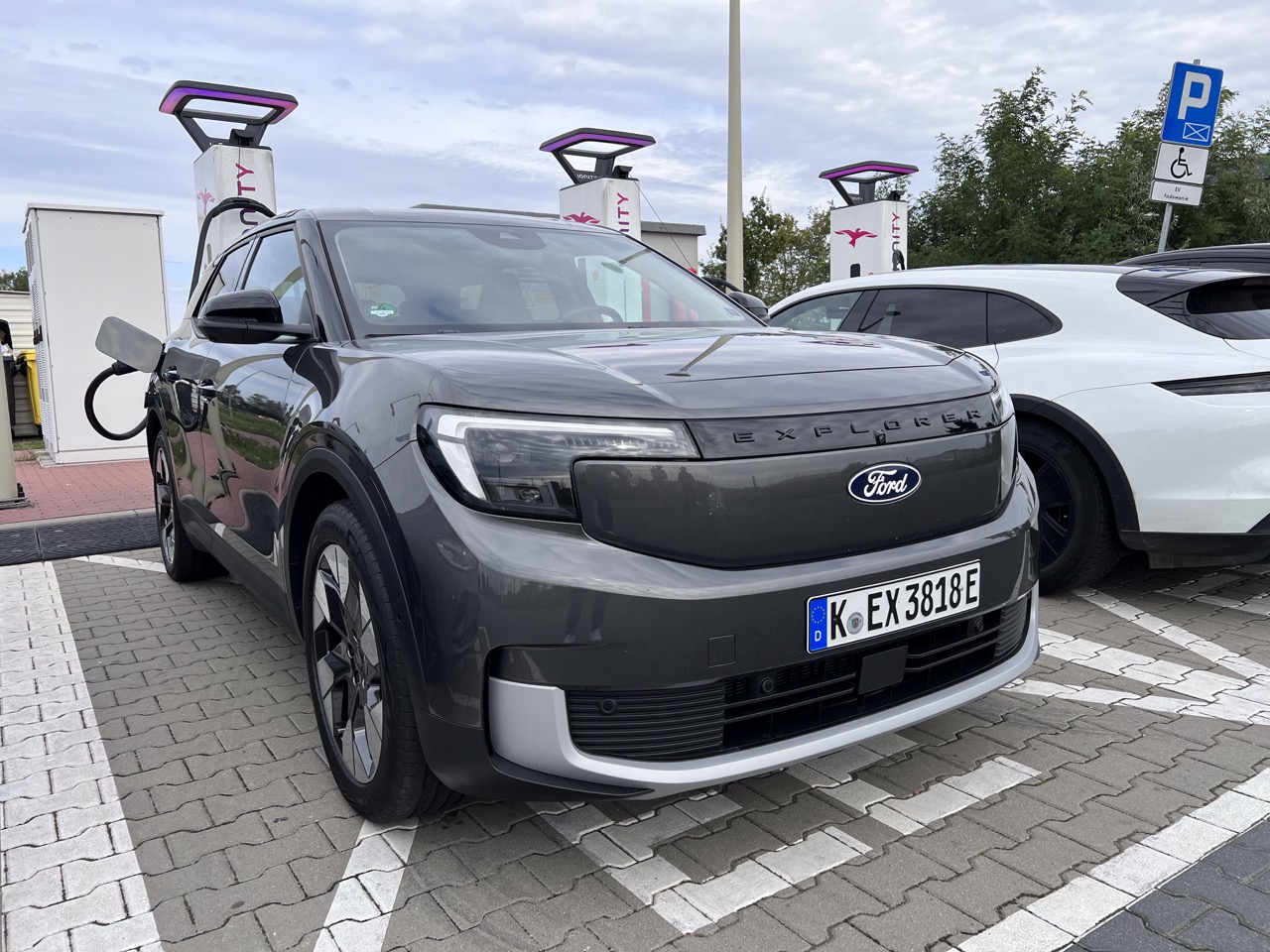 ford explorer 2024 podróż