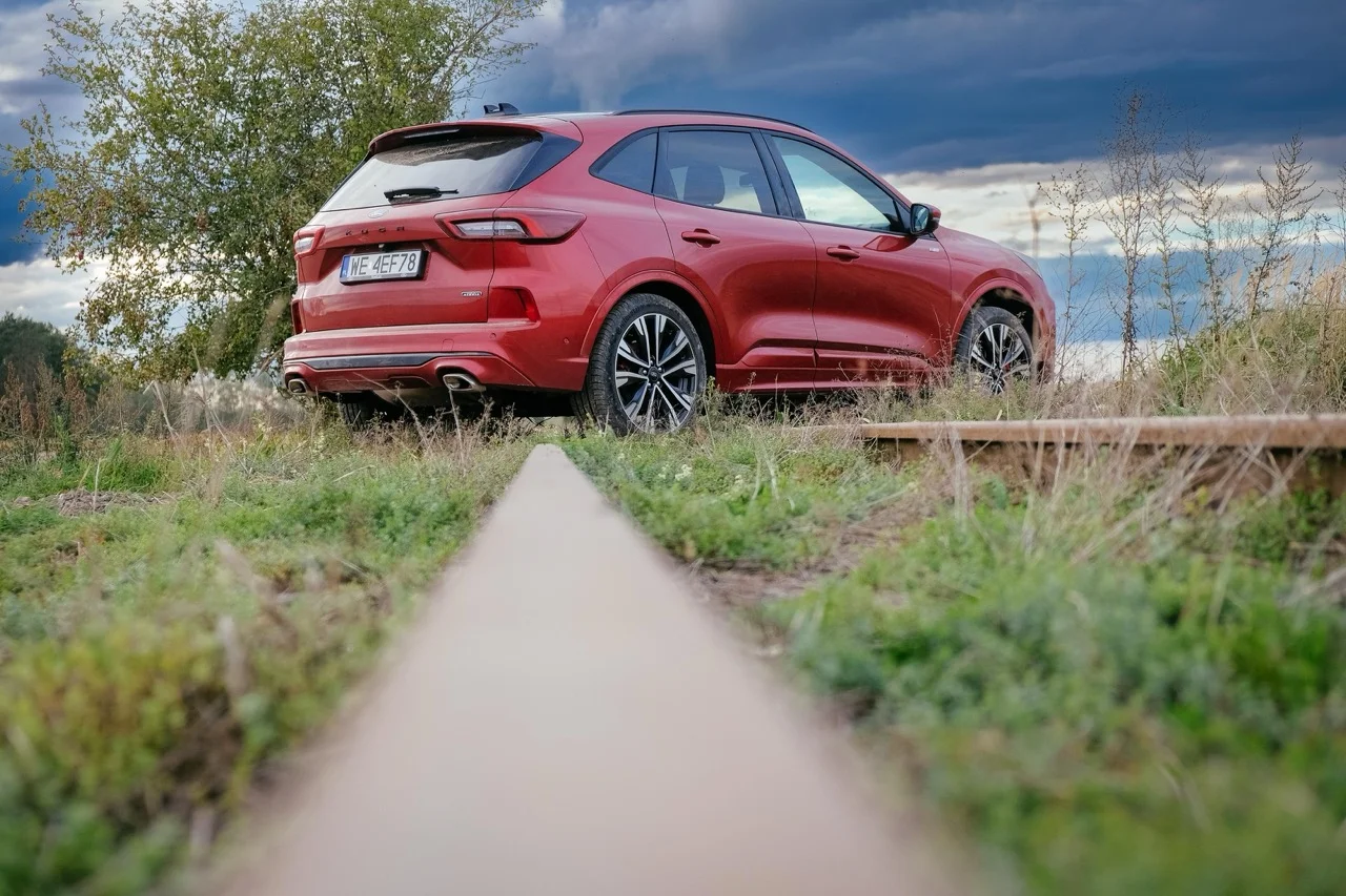 Ford Kuga PHEV 