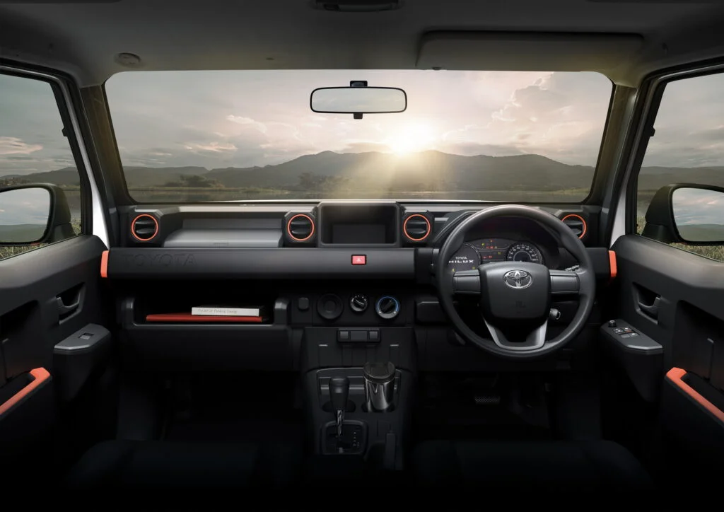 Oto najdziwniejsza nowa Toyota, jaką widzieliście. Jest Rangga-styczna, ale nie miejcie wymagań