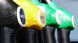 Ceny paliw w długi weekend. Po ile benzyna, po ile diesel. Prognoza na 1.11