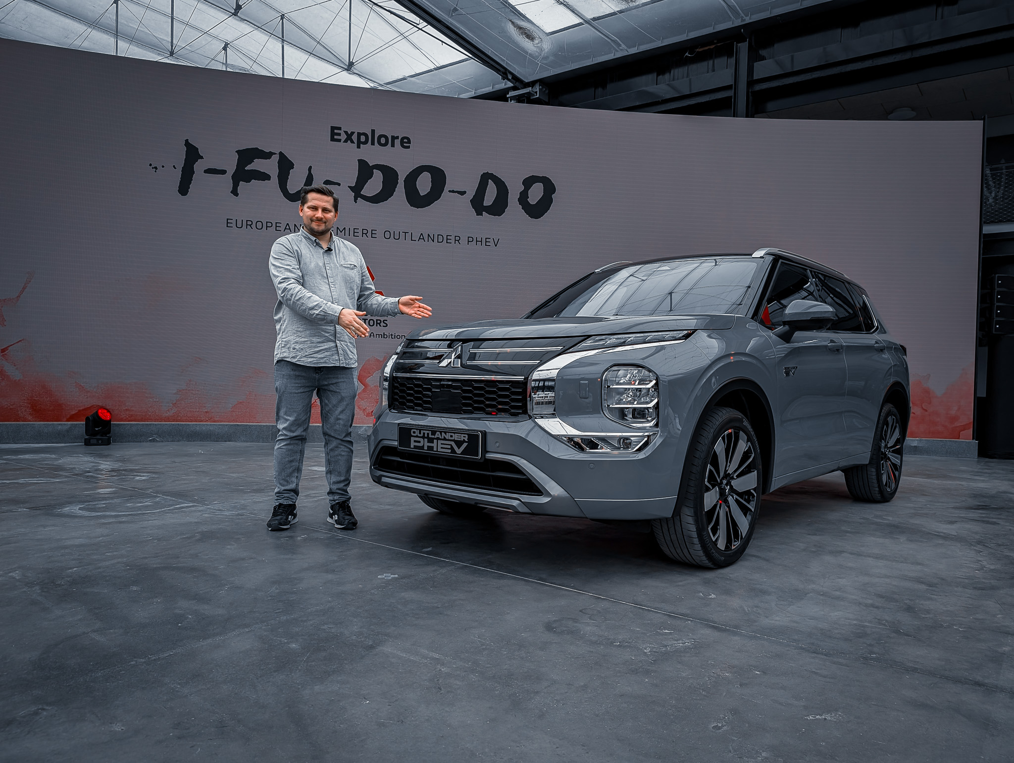 Nowe Mitsubishi Outlander ma polskie ceny. Lepiej mocno trzymaj kimono