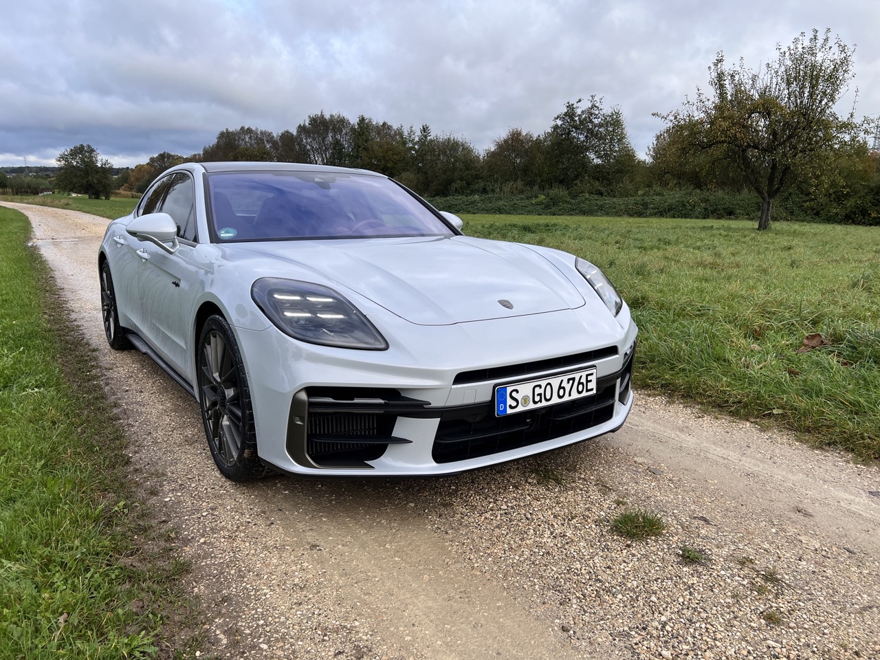 porsche panamera 2025