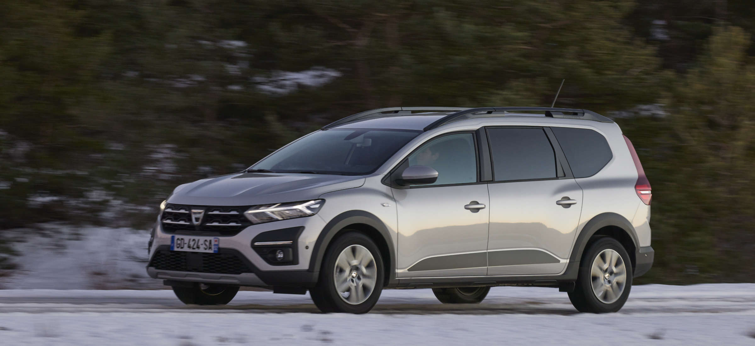 dacia jogger lifting