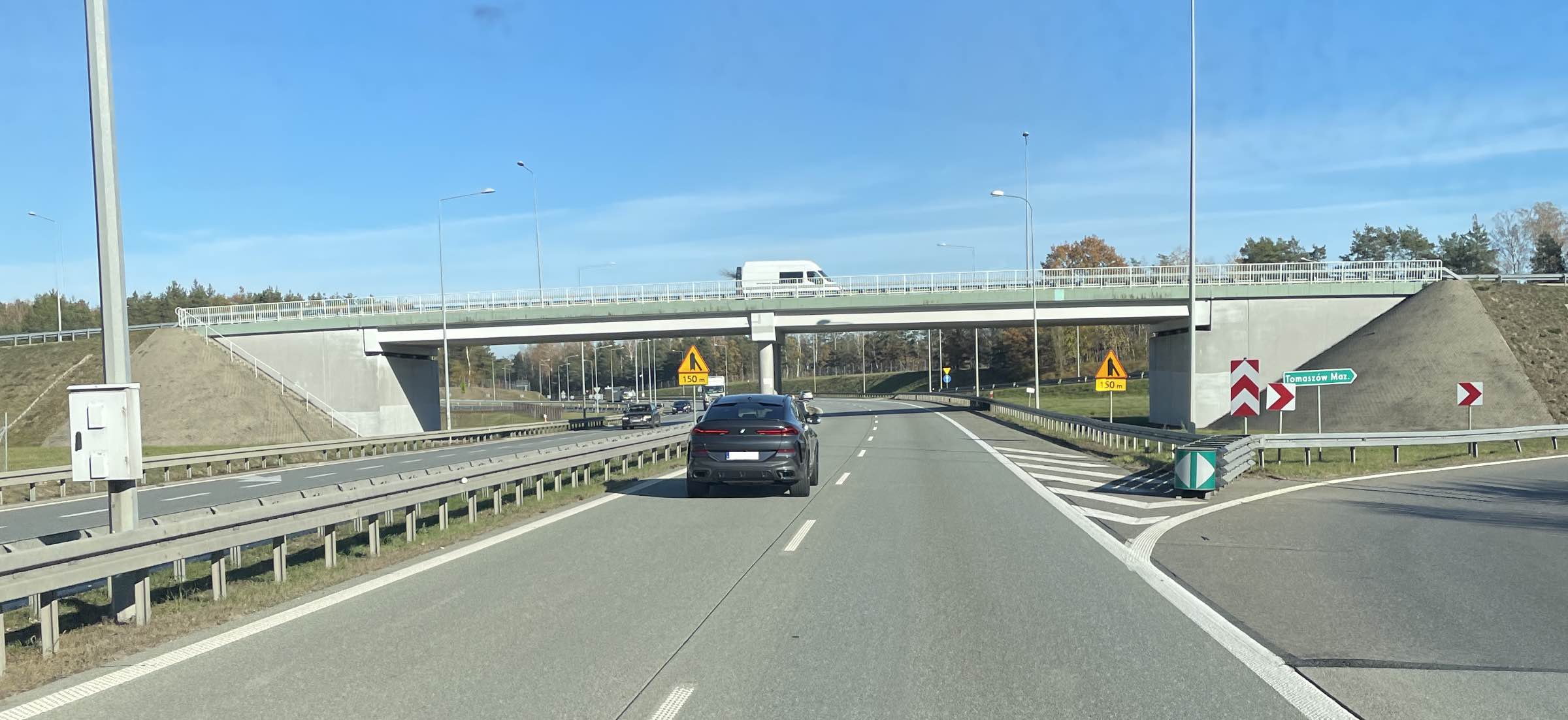 Lewy pas to kółko różańcowe dla jego wyznawców. Mam dowody fotograficzne