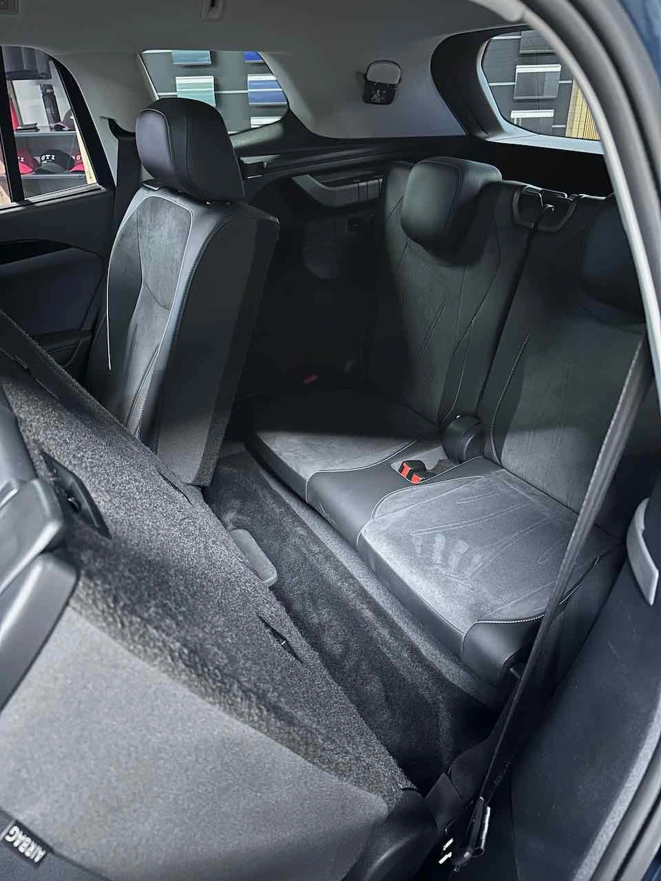 https://ocs-pl.oktawave.com/v1/AUTH_2887234e-384a-4873-8bc5-405211db13a2/autoblog/2024/11/volkswagen-tayron-53.jpeg