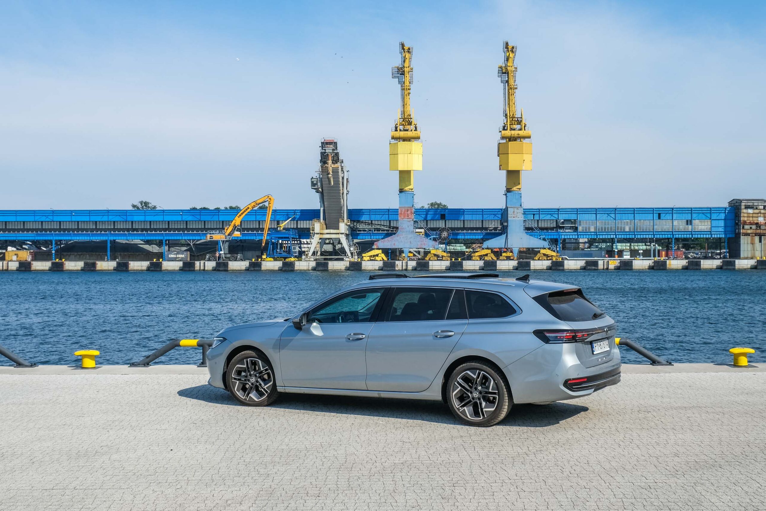 skoda superb czy volkswagen passat