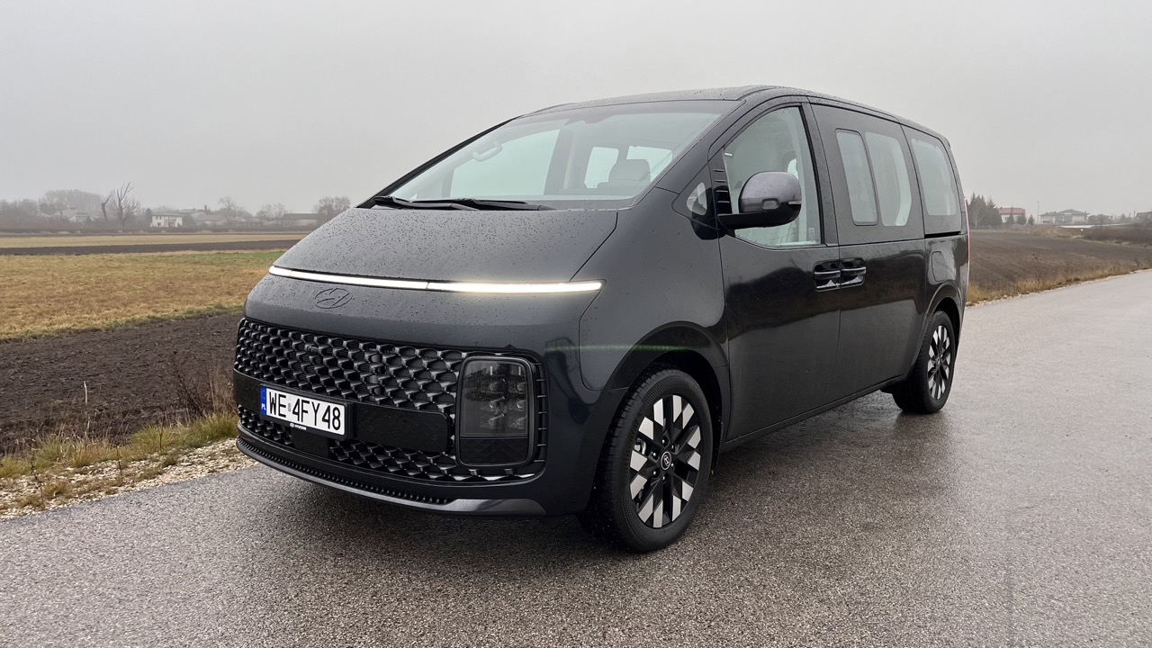 hyundai staria test