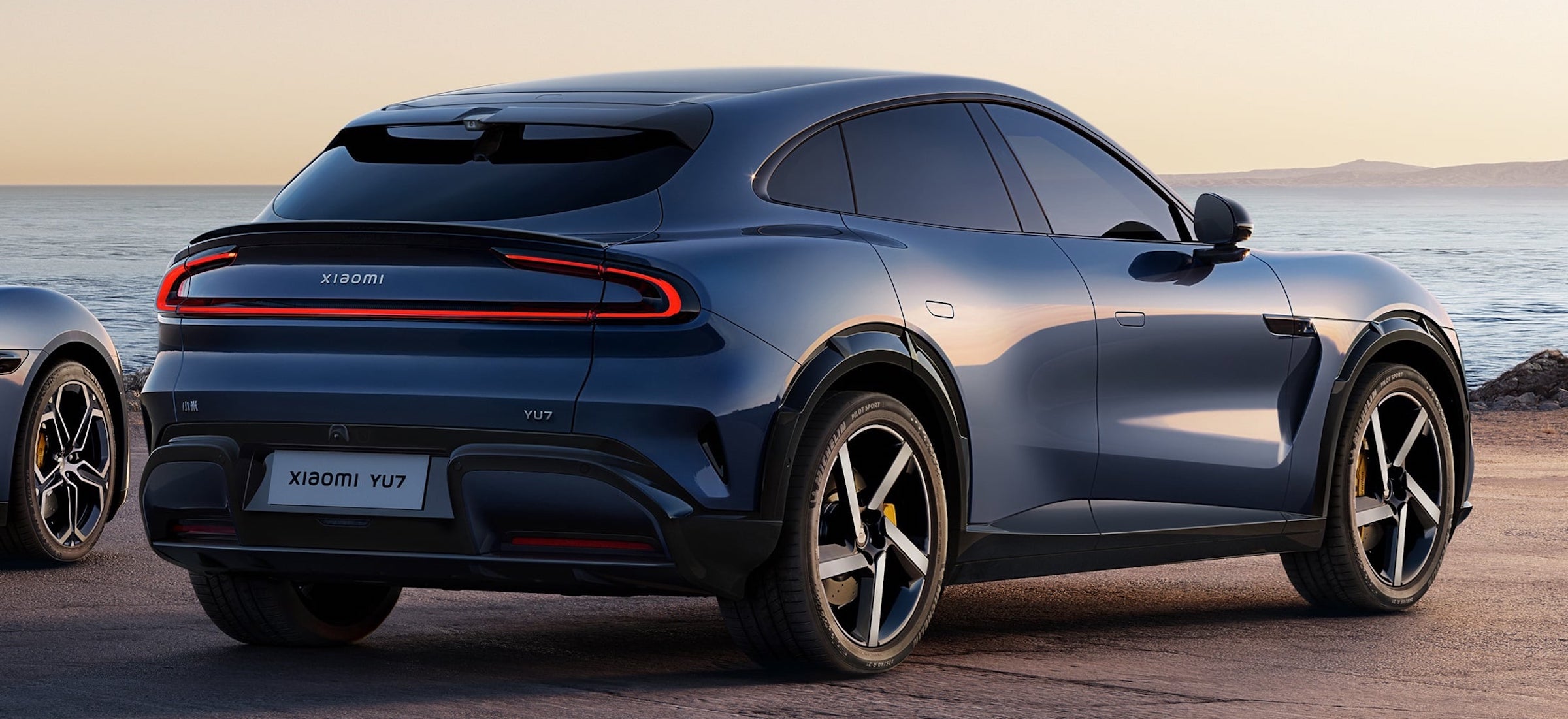 Nowy produkt Xiaomi ma pięć metrów długości i chyba długo wpatrywał się w Ferrari Purosangue
