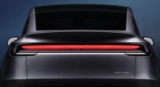 Najnowsza Tesla Model Y po liftingu już jest i wygląda zupełnie inaczej. Oto wszystko, co o niej wiemy