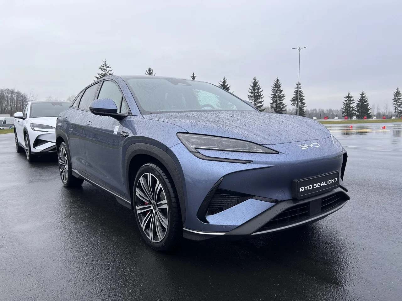 byd sealion 7 