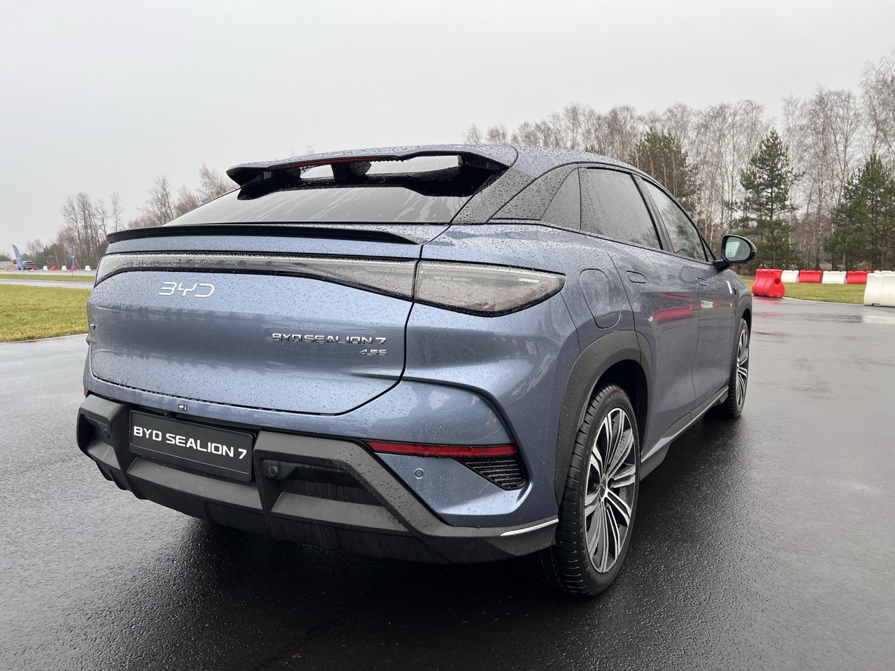 byd sealion 7