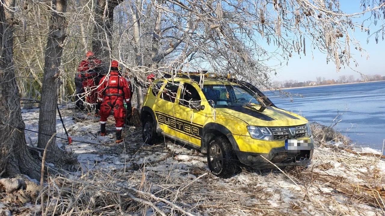 dacia duster jezioro