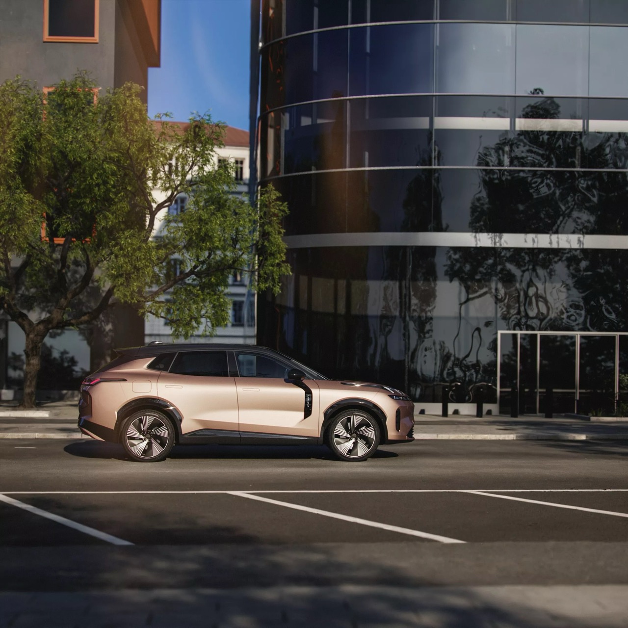 lynk&co 08