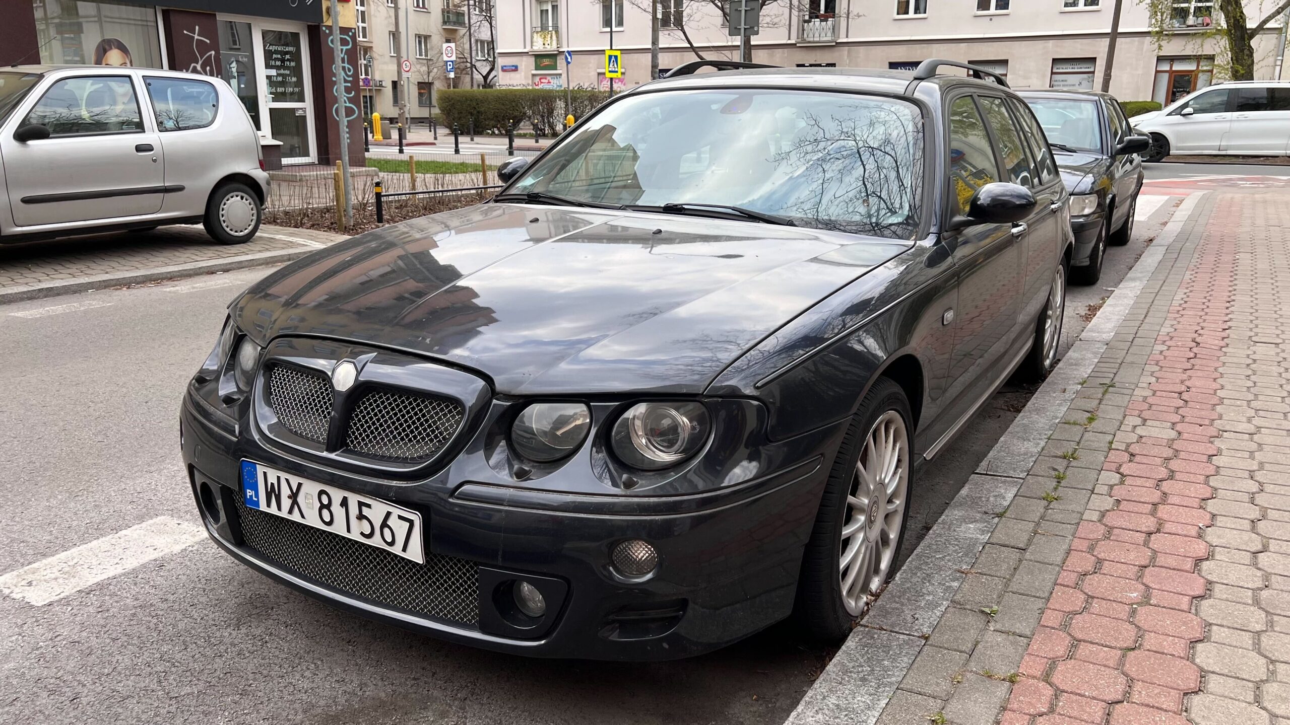 MG ZT