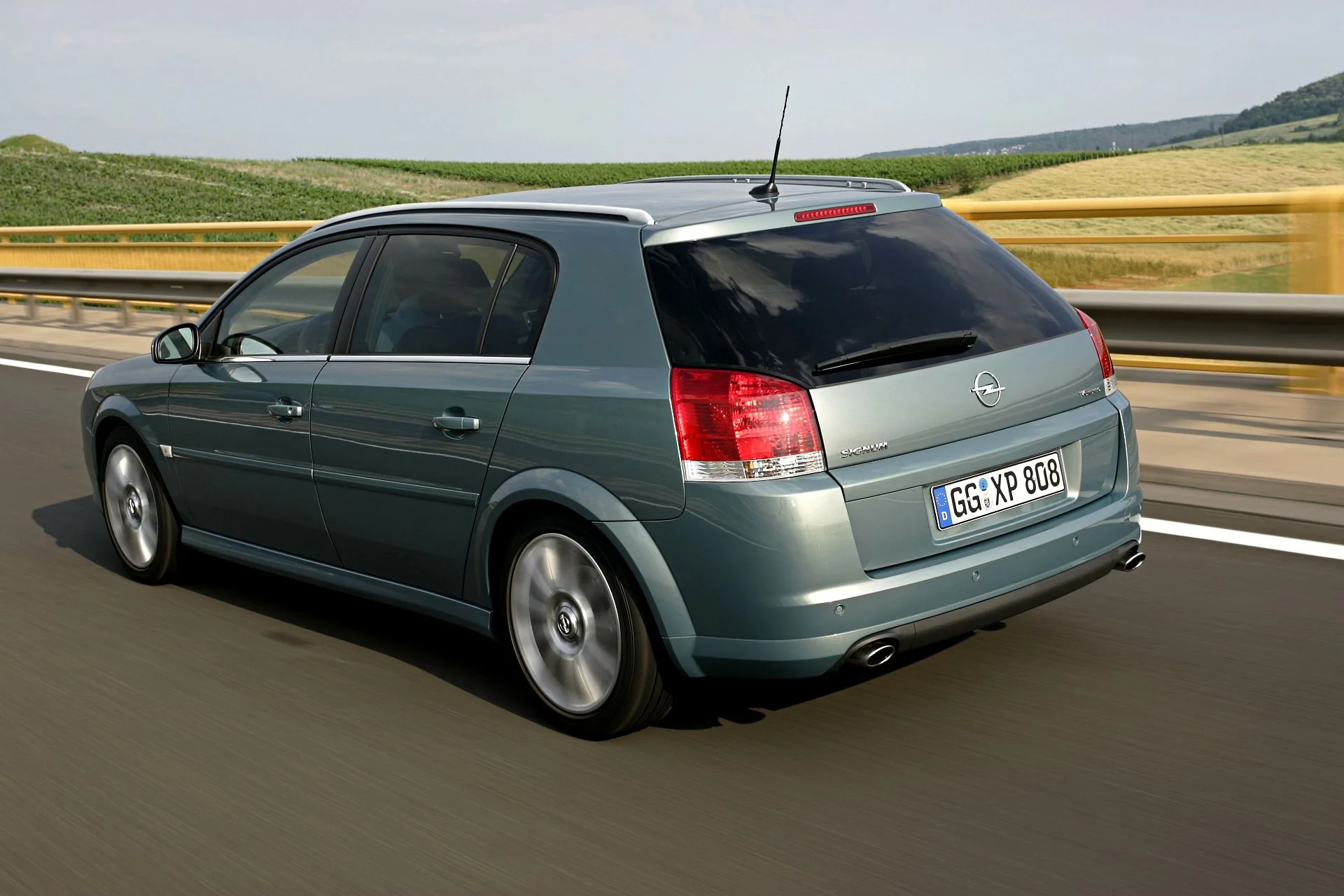 Opel Signum
