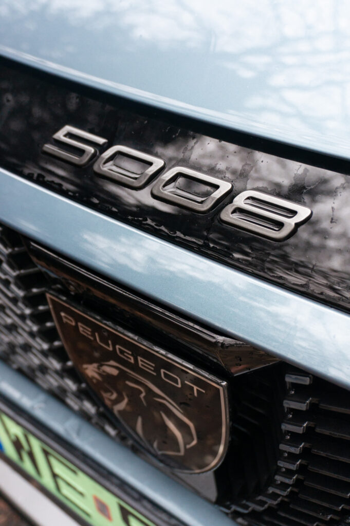 https://ocs-pl.oktawave.com/v1/AUTH_2887234e-384a-4873-8bc5-405211db13a2/autoblog/2025/03/peugeot-e5008-38-2-681x1024.jpg