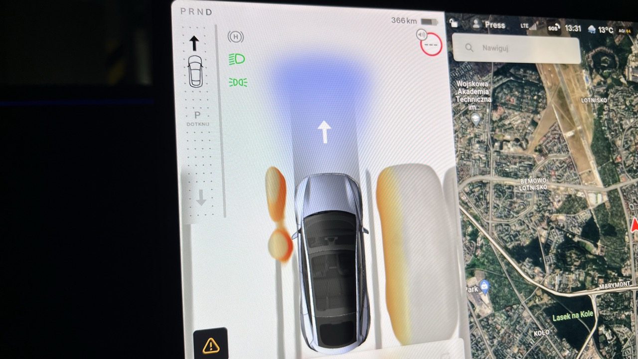 tesla model y ekran class="wp-image-639541"