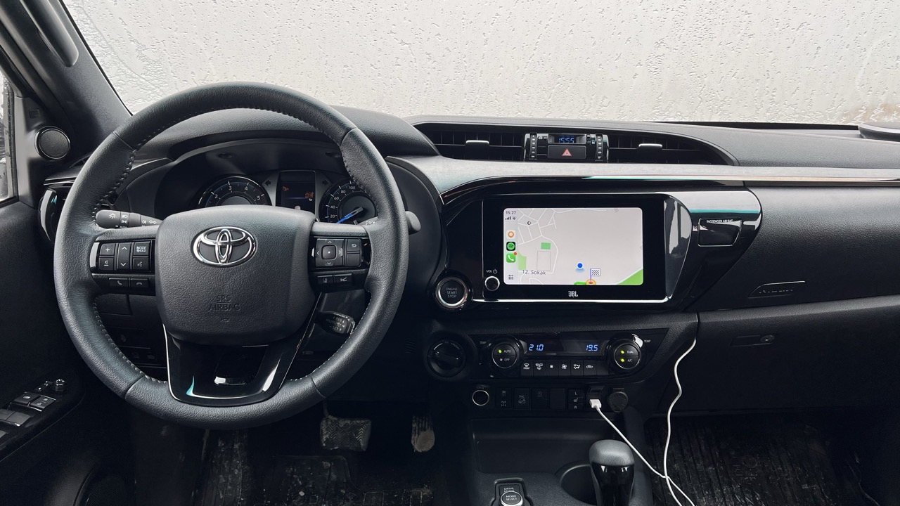 toyota hilux 2025