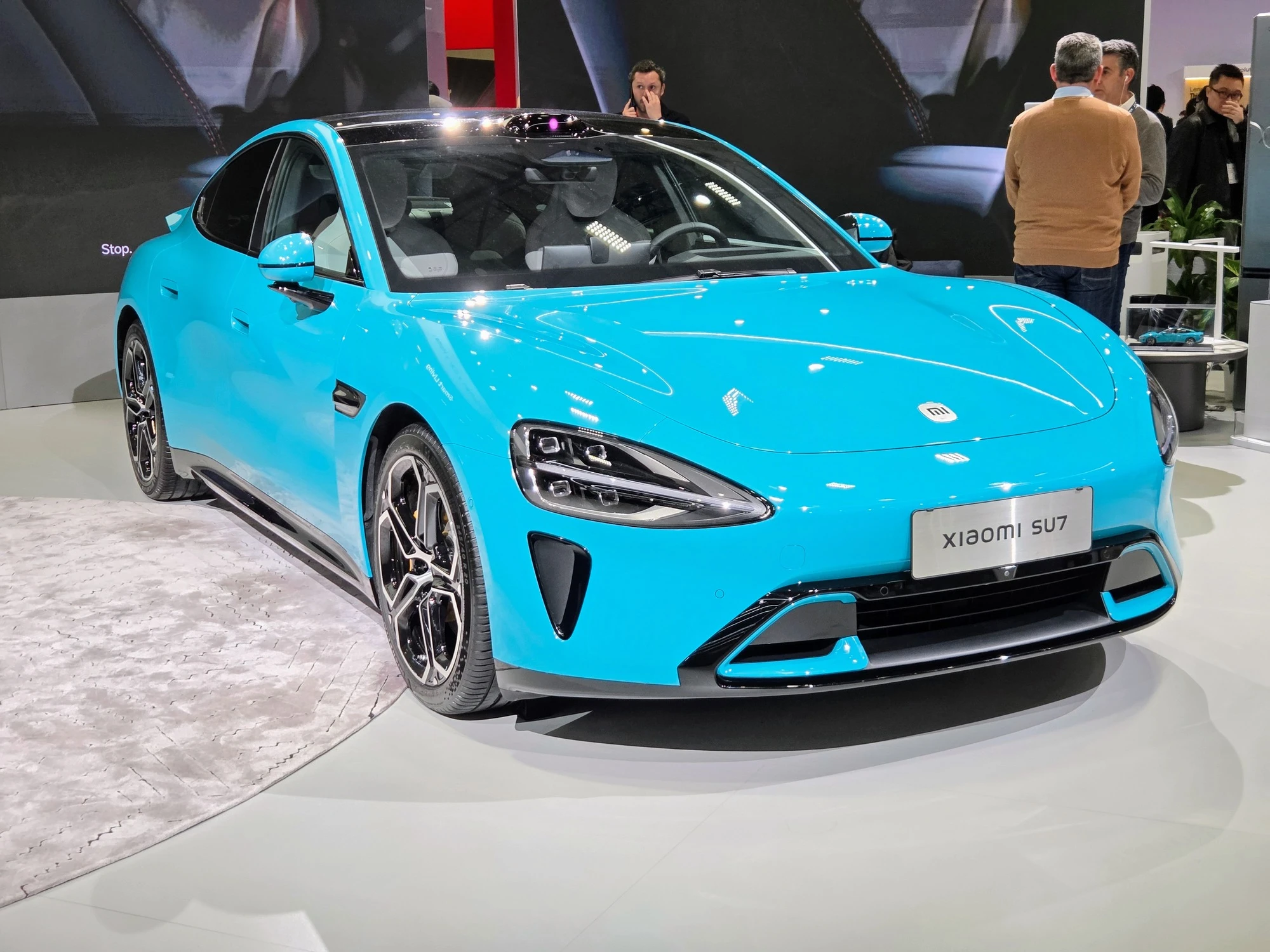 https://ocs-pl.oktawave.com/v1/AUTH_2887234e-384a-4873-8bc5-405211db13a2/autoblog/2025/03/xiaomi-su7-10.jpg