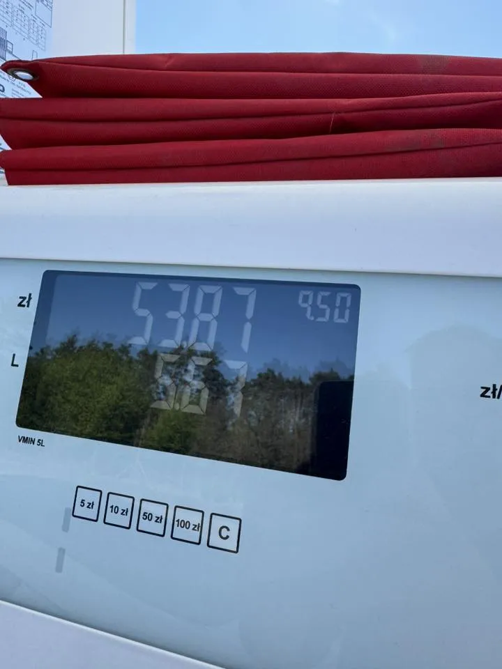 paliwo cena 9,50 zł 