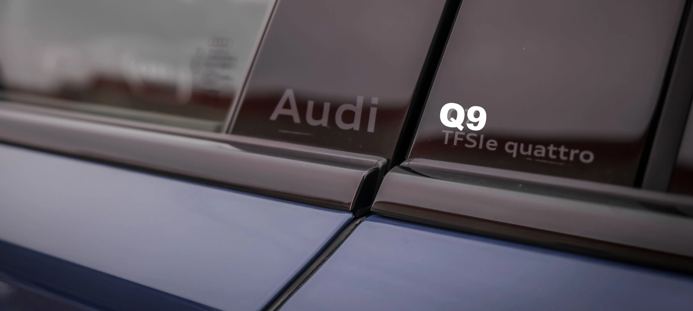 To nie garaż w domku dla lalek. Nowy SUV Audi naprawdę jest taki duży