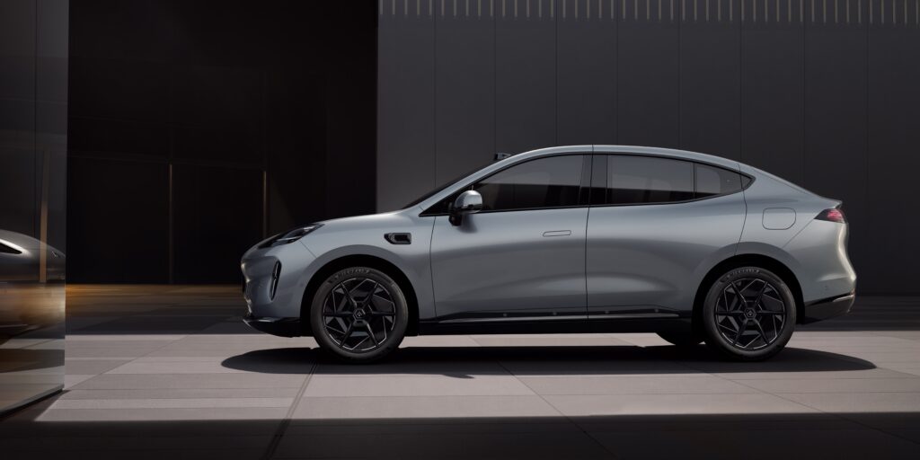 https://ocs-pl.oktawave.com/v1/AUTH_2887234e-384a-4873-8bc5-405211db13a2/autoblog/2025/04/GAC_Hyptec_2-min-1024x512.jpg