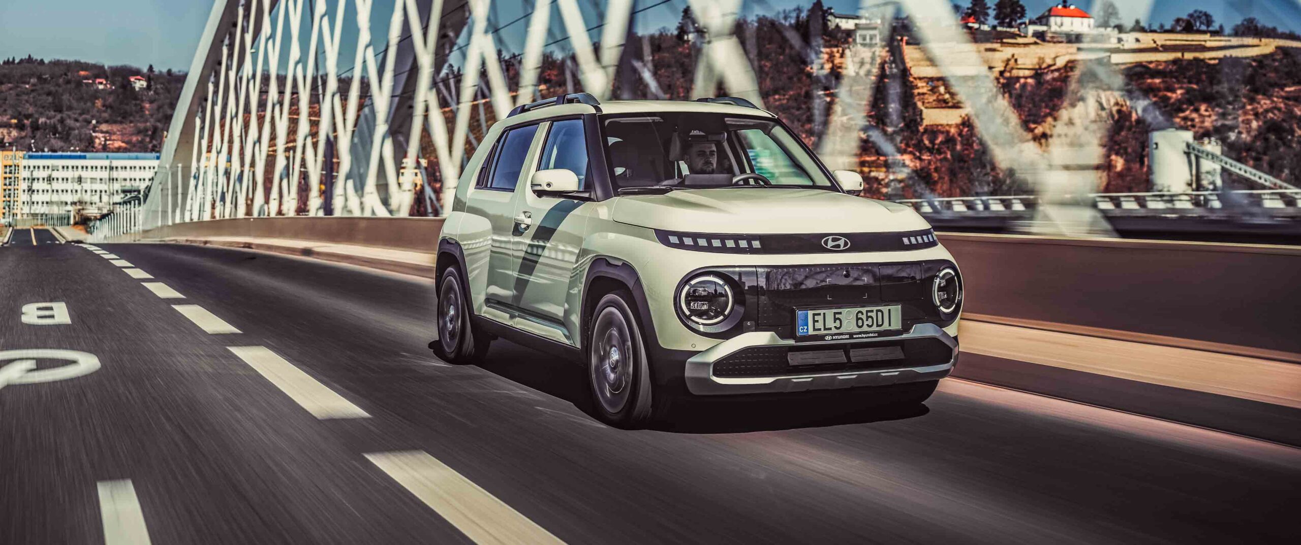 Hyundai Inster autostrada
