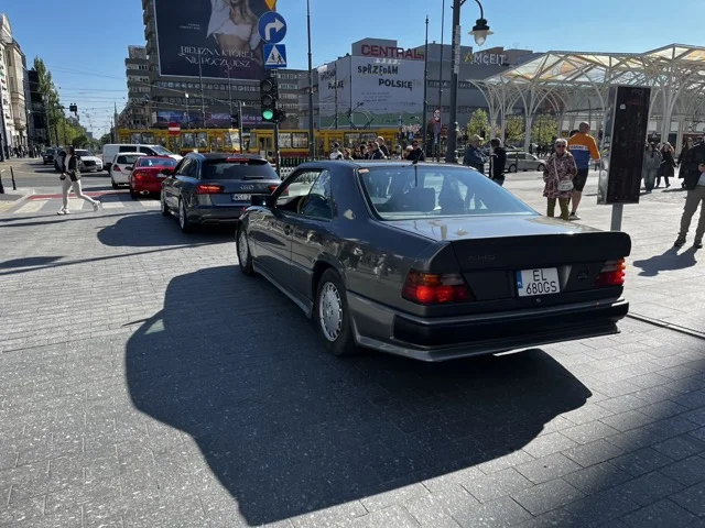 https://ocs-pl.oktawave.com/v1/AUTH_2887234e-384a-4873-8bc5-405211db13a2/autoblog/2025/04/Lodz-Piotrkowska-Automobilklub-zlot_1.jpeg