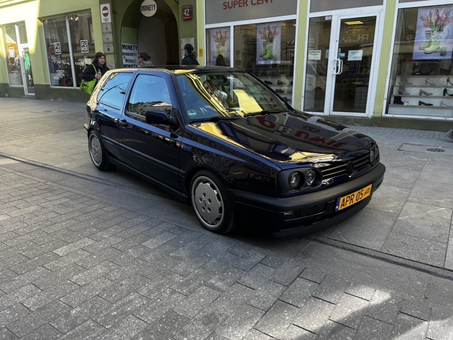 https://ocs-pl.oktawave.com/v1/AUTH_2887234e-384a-4873-8bc5-405211db13a2/autoblog/2025/04/Lodz-Piotrkowska-Automobilklub-zlot_61.jpeg