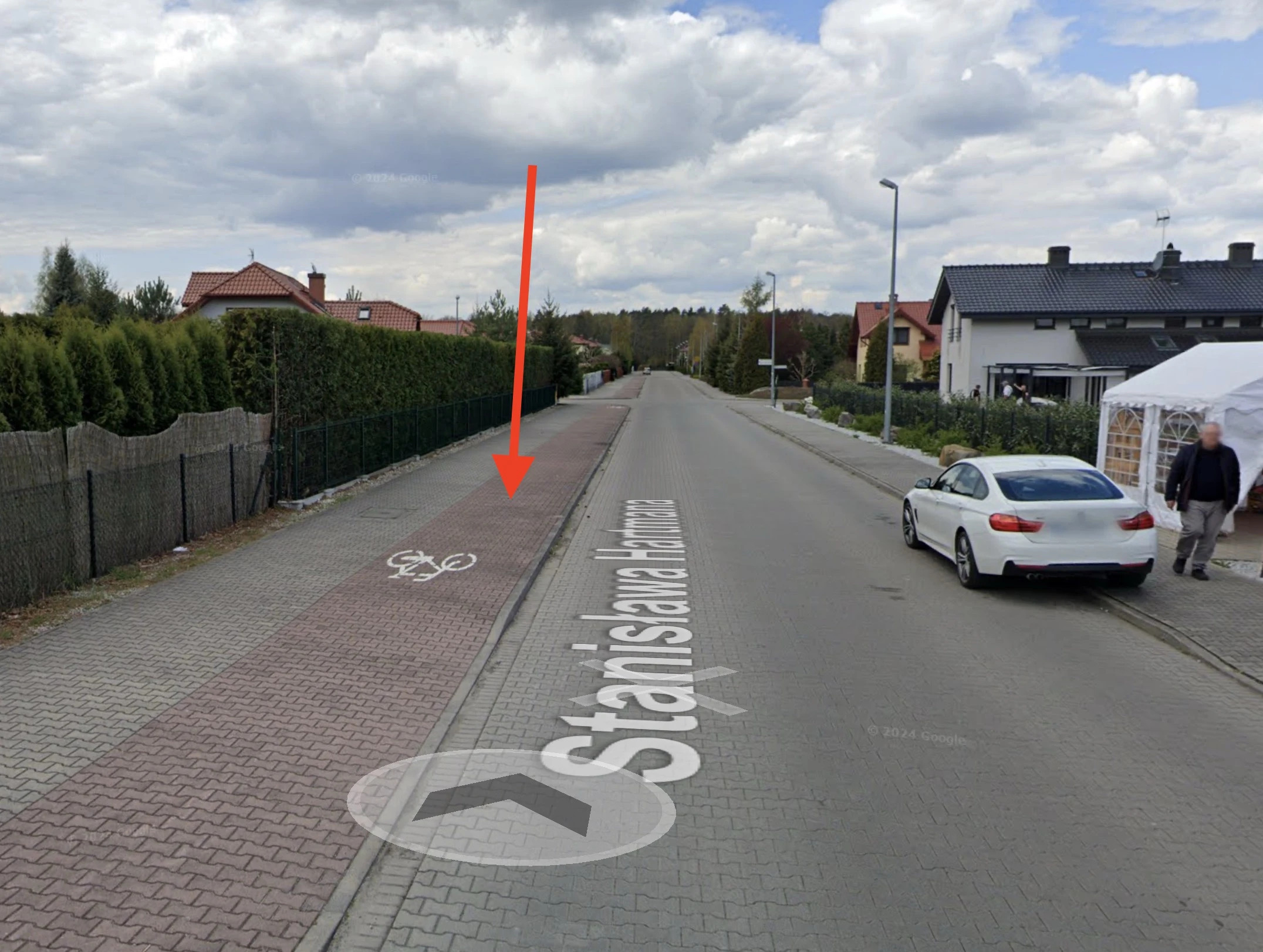 Kierowcy nie rozumieją znaku o ścieżce rowerowej. Łapią się na prosty trik