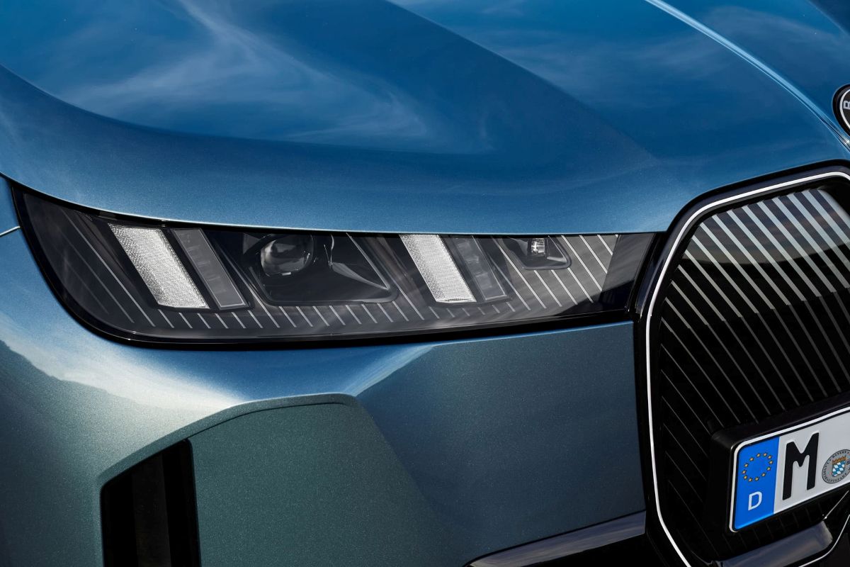 Nowy szybki sedan BMW przyłapany. Jest ogromny, ale ma dobrą nazwę