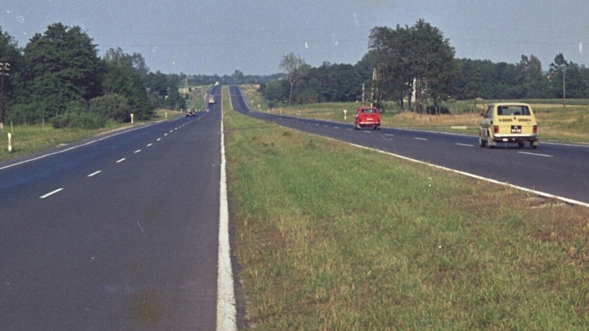 Matka polskich autostrad rodziła się w bólach. Twoi rodzice jeździli nią na handel