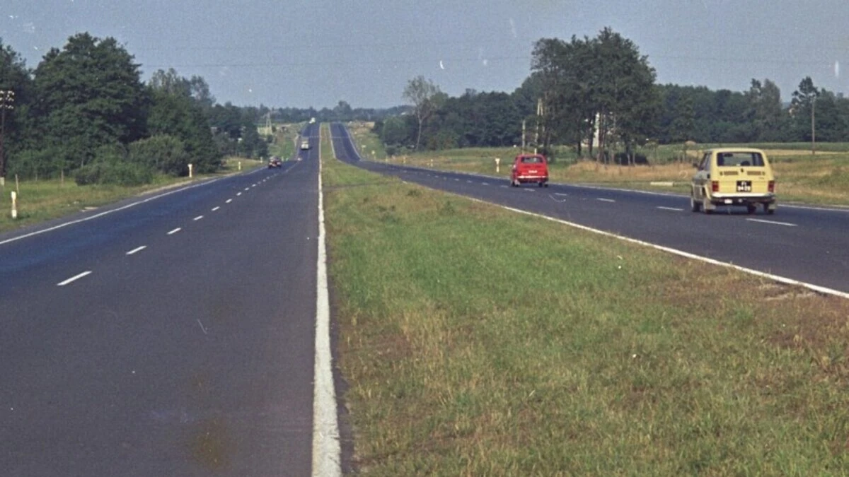 Matka polskich autostrad rodziła się w bólach. Twoi rodzice jeździli nią na handel
