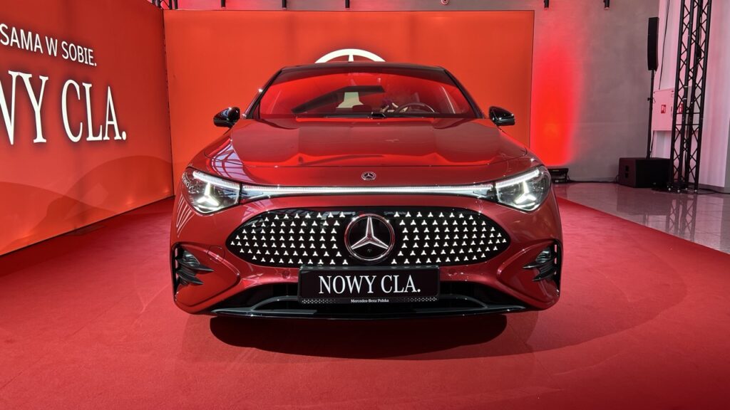 https://cdn-ab.spidersweb.pl/2025/04/mercedes-cla-2025-na-zywo-24-1024x576.jpeg