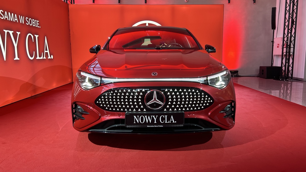 mercedes cla 2025