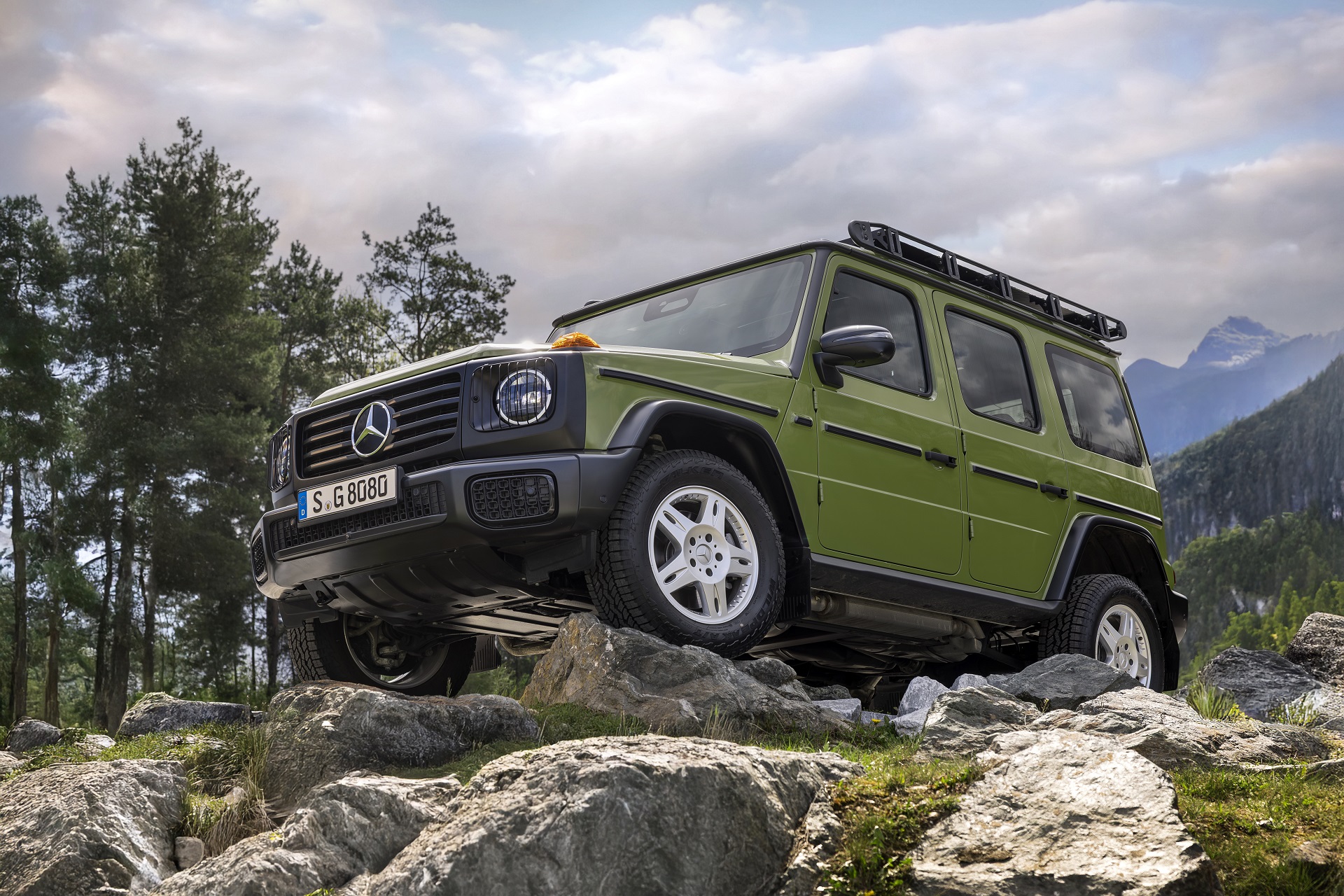Mercedes wypuszcza SUV-a sprzed 45 lat. Ma trzylitrowego diesla pod maską