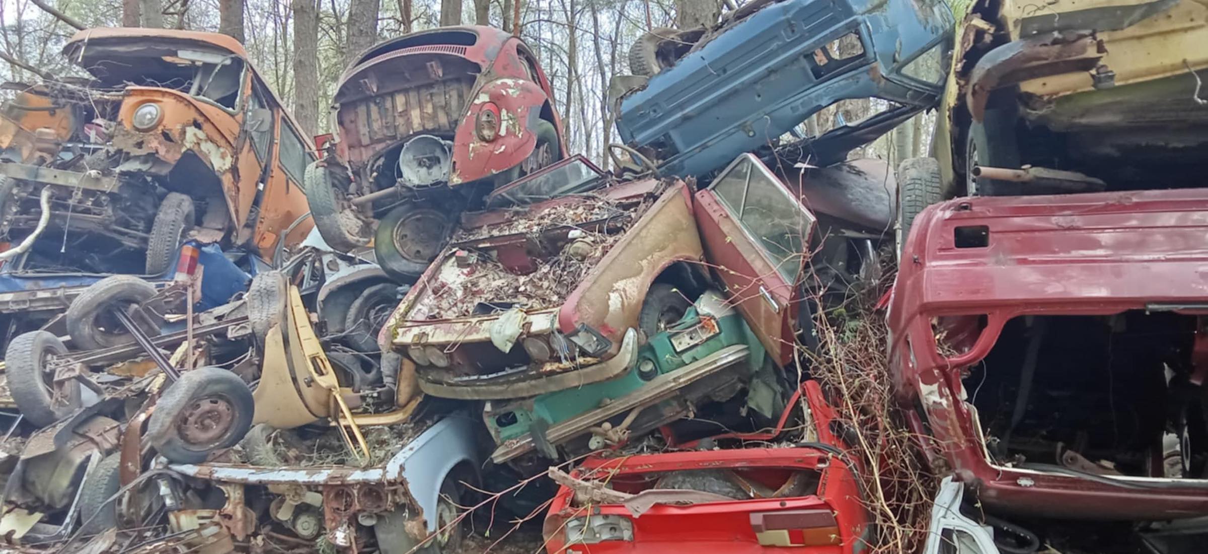 Wielkie, dzikie złomowisko pod Warszawą zlikwidowane. Będziemy tęsknić