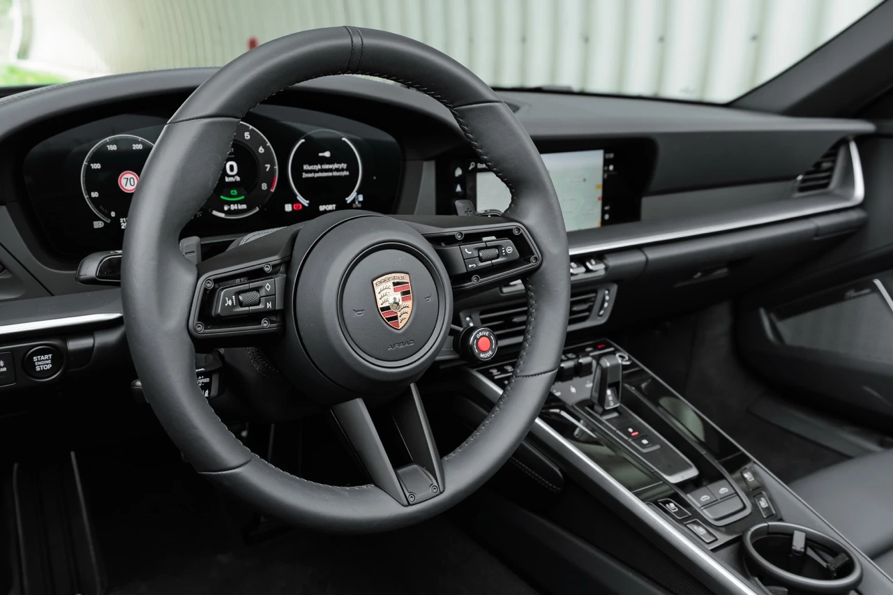 porsche 911 targa gts 2025 