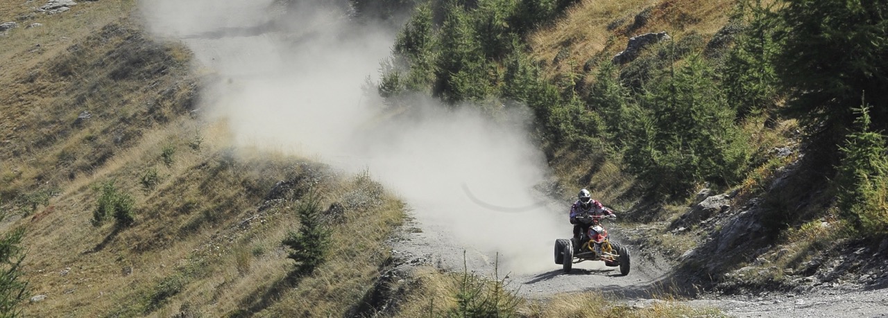 Górale mają głośny problem. Sprawa busa na Morskie Oko to przy tym pikuś