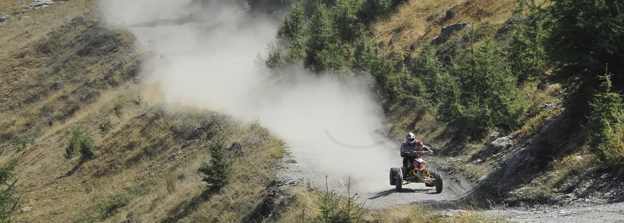 Górale mają głośny problem. Sprawa busa na Morskie Oko to przy tym pikuś