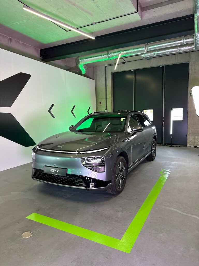 https://ocs-pl.oktawave.com/v1/AUTH_2887234e-384a-4873-8bc5-405211db13a2/autoblog/2025/04/xpeng-g9-2-768x1024.jpeg