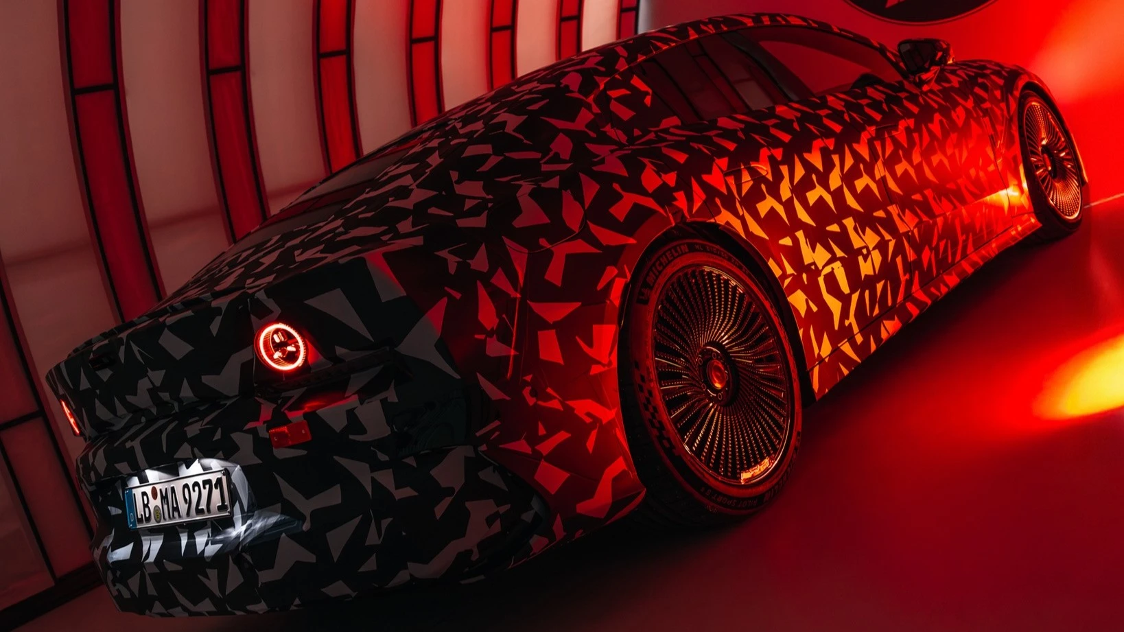 A cóż to za bestię chowa Mercedes? GT 63 S E Performance to przy niej rower