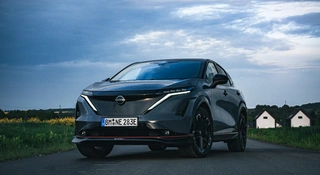 Nissan chce robić fajne auta. Dlatego Europa dostanie elektrycznego crossovera