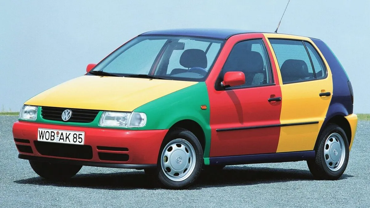 Volkswagen nie zapomniał o Harlekinie. Właśnie pokazał nowe Polo w kolorowym ubranku