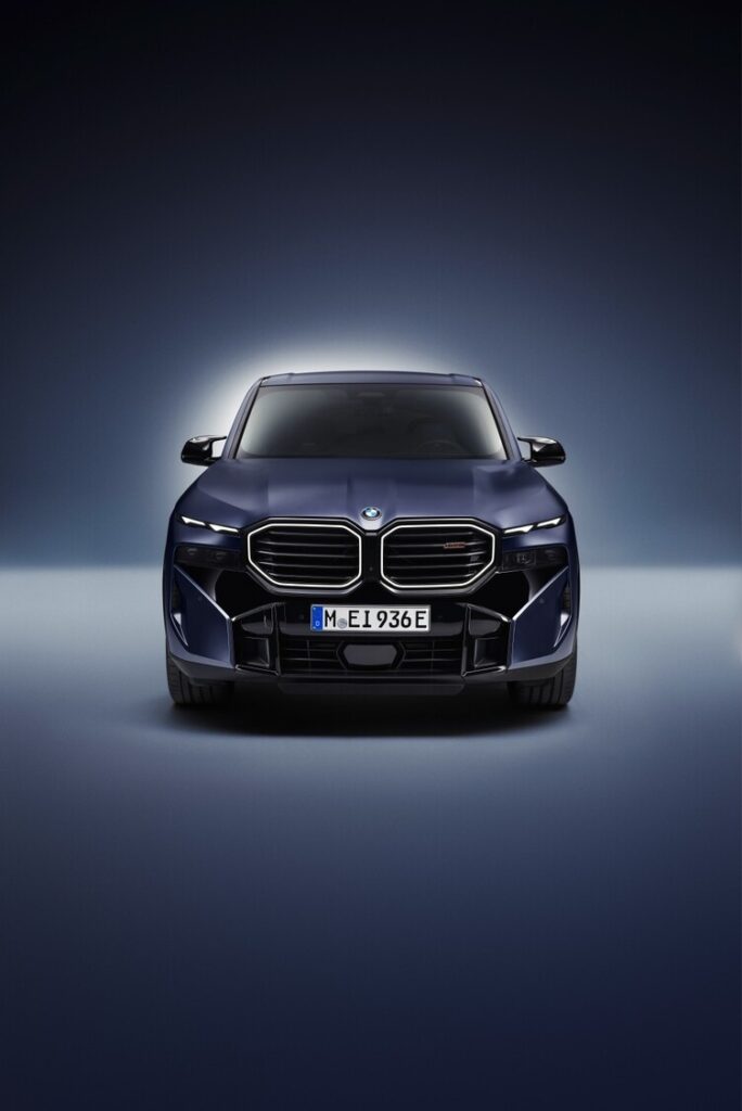 https://cdn-ab.spidersweb.pl/2025/06/BMW-XM-2025-6-684x1024.jpg