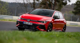 Oto najmocniejsze GTI w historii Volkswagena. Z tym Golfem nie ścigaj się ze świateł