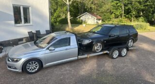 Trzyosiowa laweta Volkswagen Passat z silnikiem TDI. Nie ma pomyłki w tytule