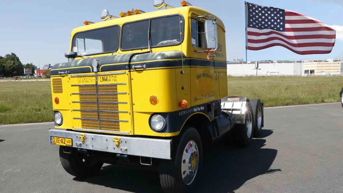 Pyliśmy na American Cars Mania 2025. Nigdy w życiu nie słyszałem tylu V8 jednego dnia
